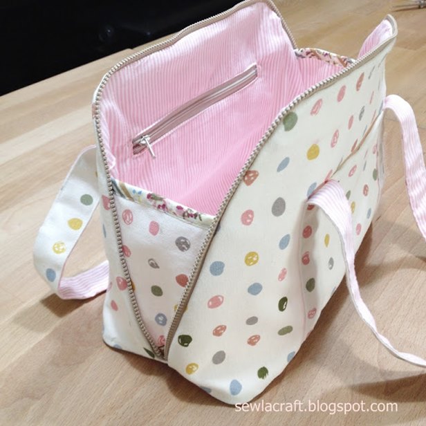 DIY Zipper Handbag Free Sewing Pattern