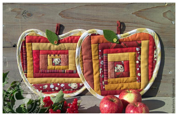 DIY Quilt Apple Potholder Free Sewing Pattern and Tutorial